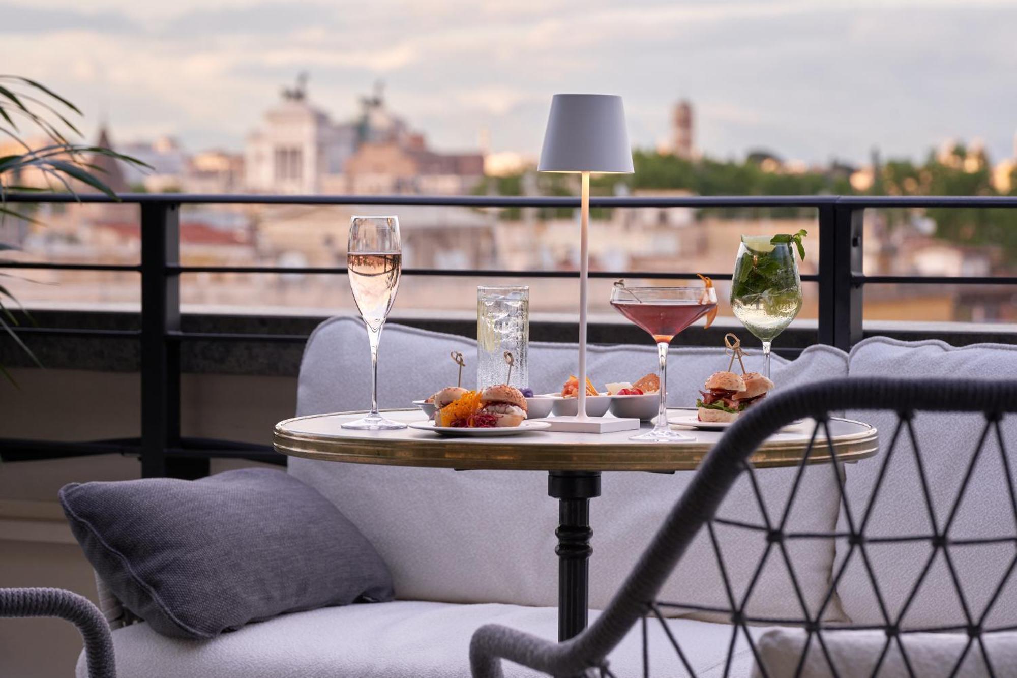 Una Hotels Trastevere Roma Esterno foto